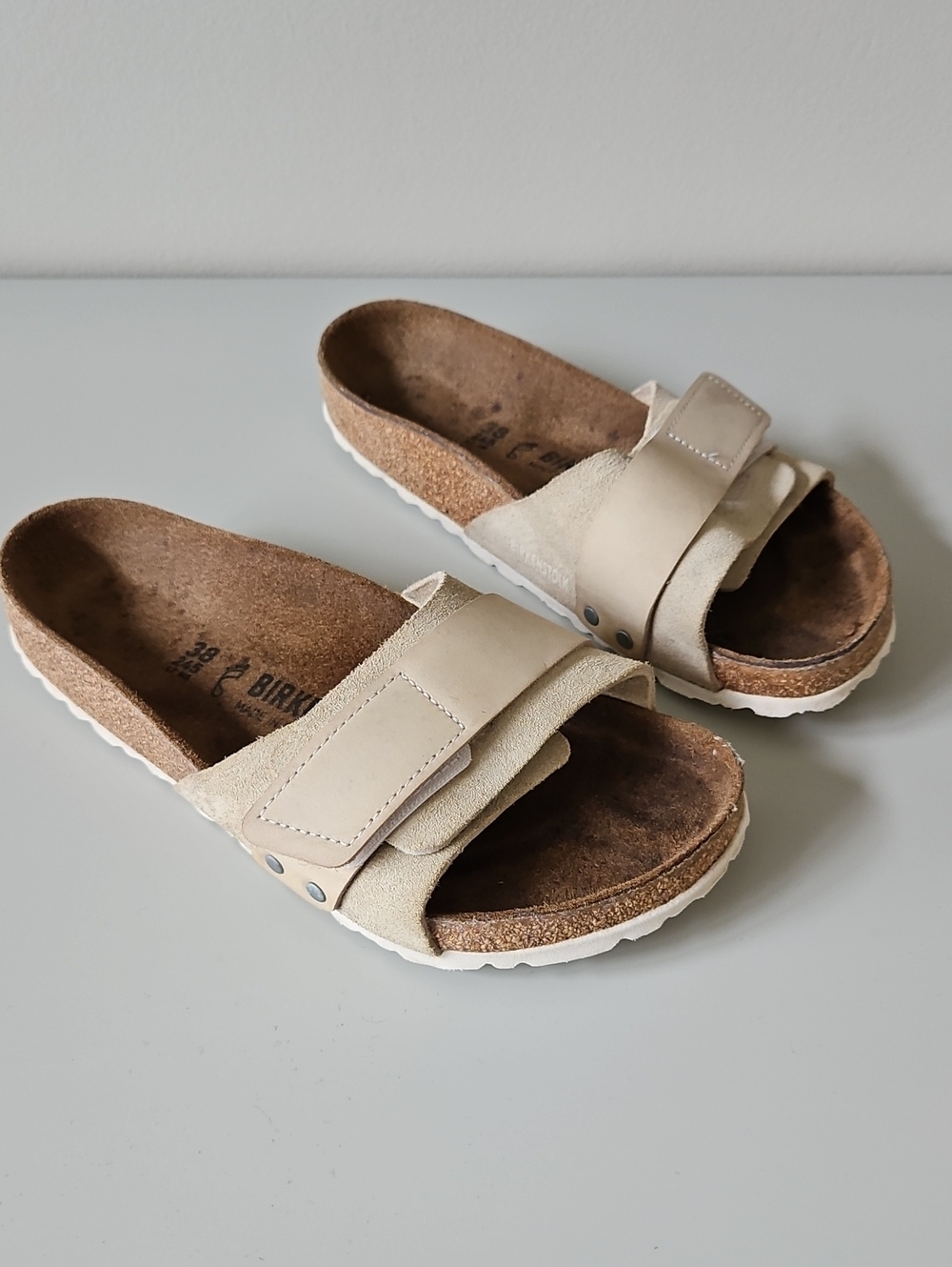 Birkenstock Oita Slides Antique White Suede Sandals Size 38 / 7-7.5